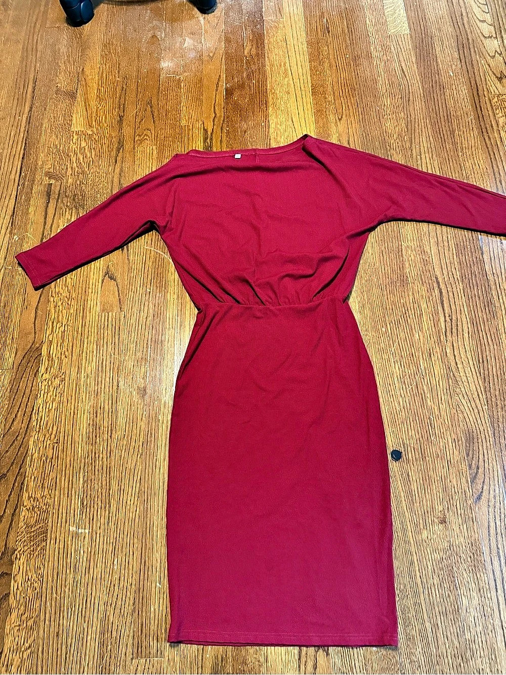3/4 Long Sleeve Midi Dress in Red Size Medium